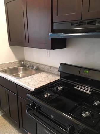 Photo - 206 Trenton Pl SE Apartments