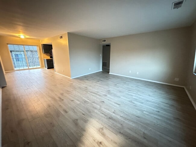 Photo - 314 Elmead Ct