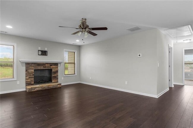 Photo - 74 Gray Field Ct