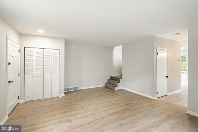 Photo - 61 Pennsylvania Ave