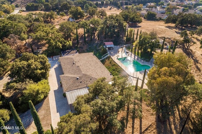 Building Photo - 1617 Susan Dr