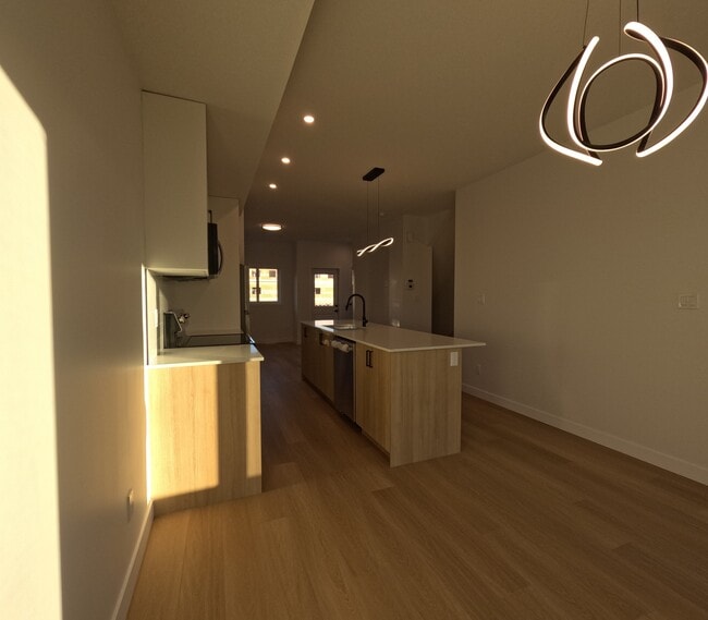 Photo - 18120-18128 28 Ave SW