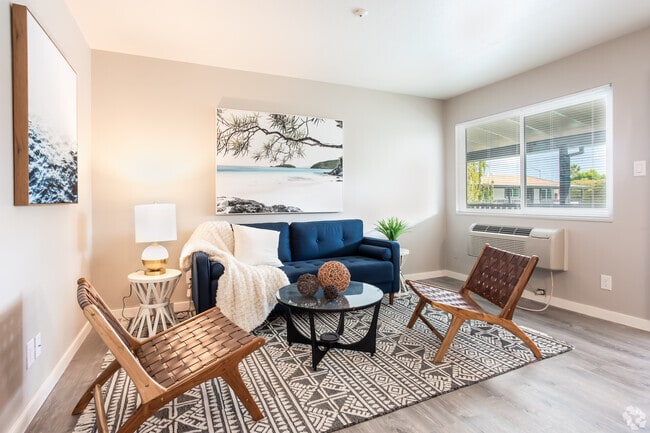 1HAB, 1BA - 560&nbsp;ft² - Brio Apartments