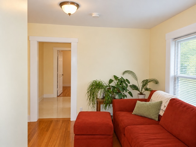 25 Andrew St Unit 25 Andrew