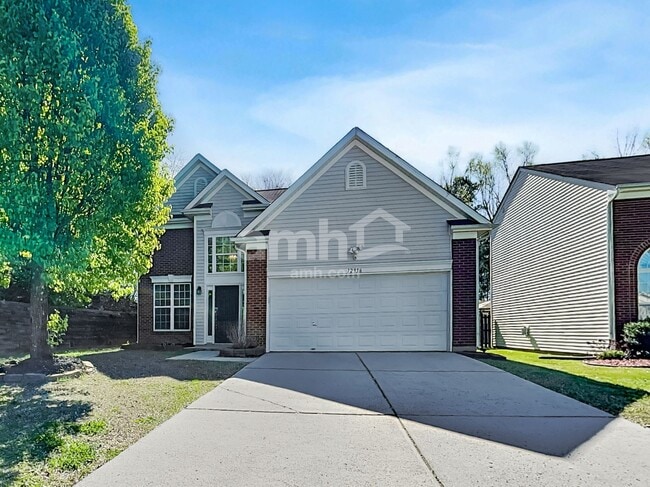 Building Photo - 12956 Deaton Hill Dr