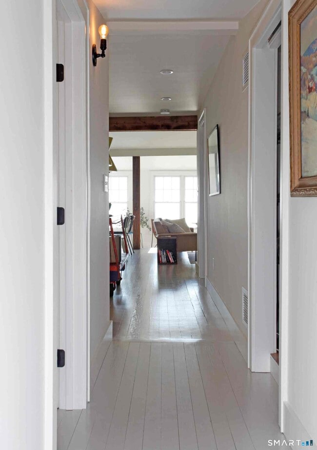 Photo - 116 W Beach Dr