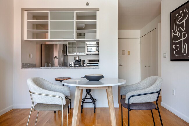 Photo - 180 W 20th St Unit FL12-ID2140