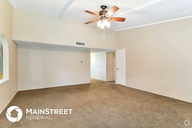 Building Photo - 5514 Edgebrook Forest Dr Rental