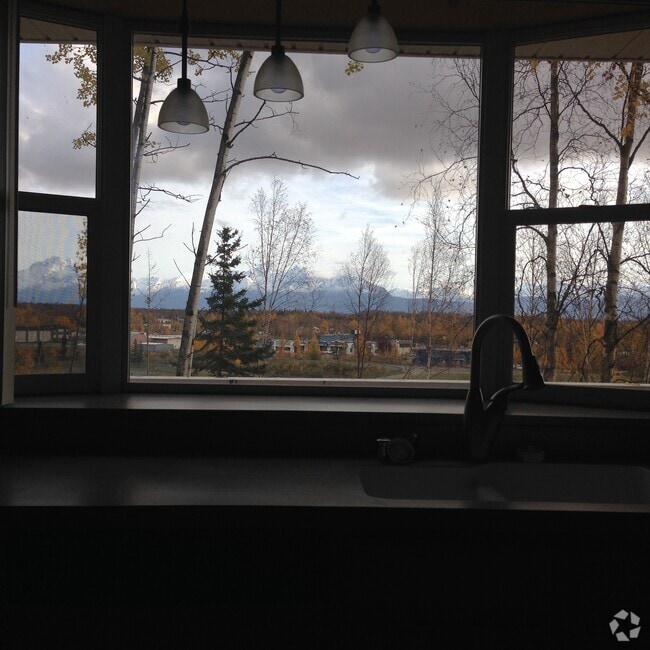 Building Photo - 460 W Briar Dr Unit 1 Rental