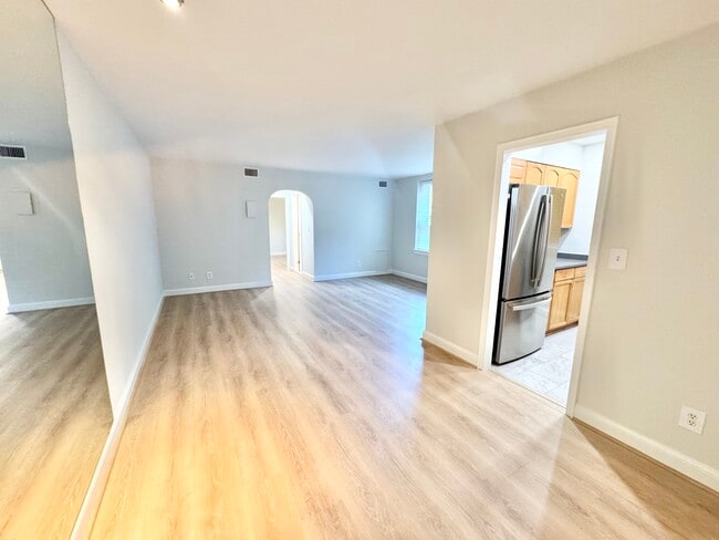Photo - 22 S Old Glebe Rd Unit 106
