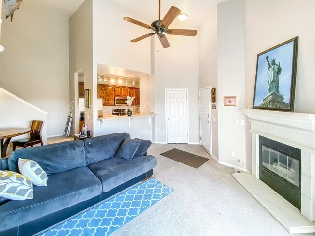 Photo - 9481 Mansfield Ave Unidad 305