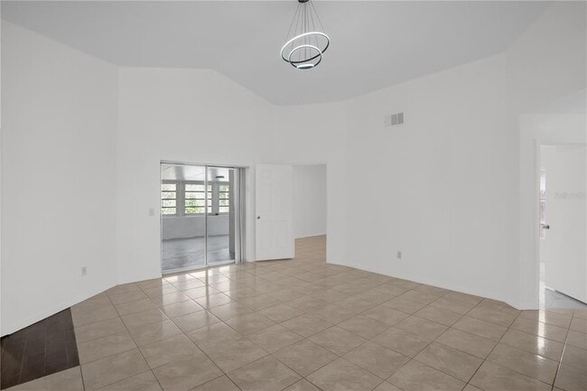 Photo - 1005 Delnova Ln