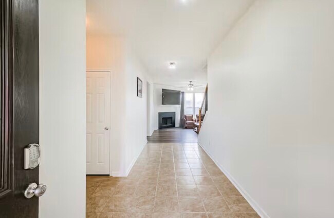 Photo - 18607 Shavano Ct