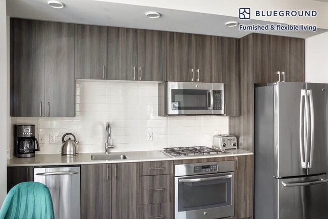 Photo - 2015 2nd Ave Unit FL3-ID585