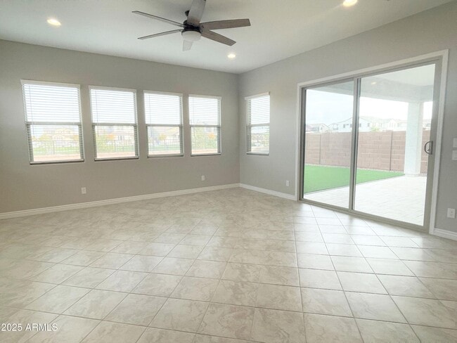 Photo - 21046 E Mayberry Rd