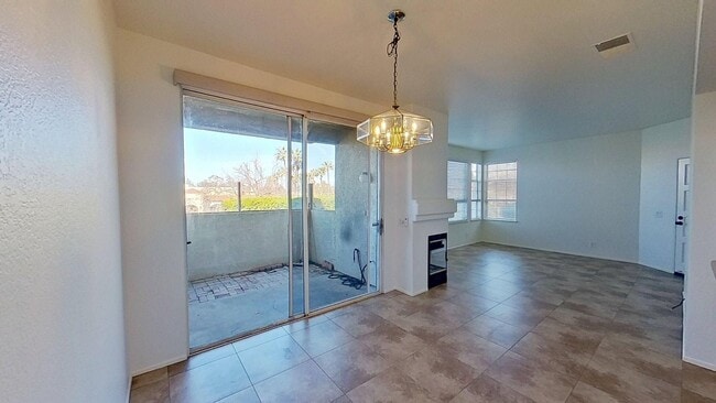 Photo - 33 Santa Agatha