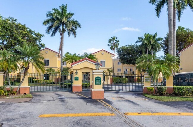 Community Entrance - 12625 SW 91st St Unit 203