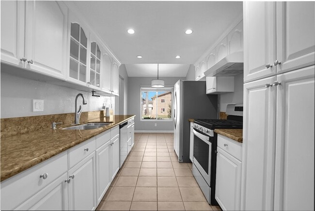 2956 Haddonfield Loop
