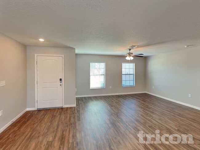 Photo - 3170 Courtland Blvd