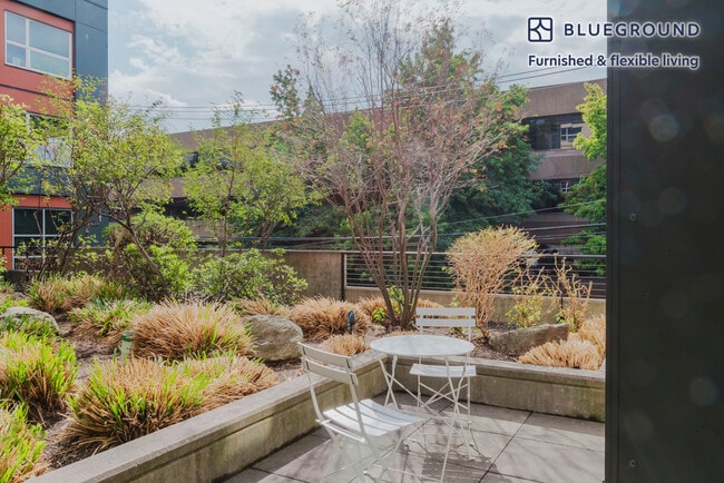 Photo - 330 3rd Ave W Unit FL4-ID765