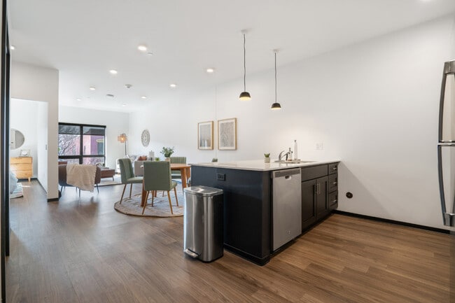 Urbane 210