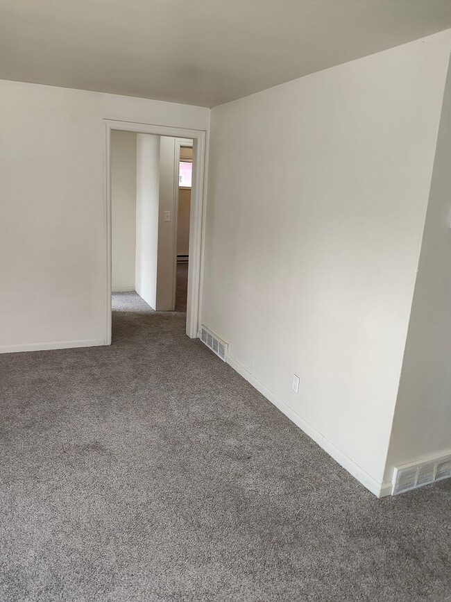 Photo - 4BR/2BA House only $1995/month!!!