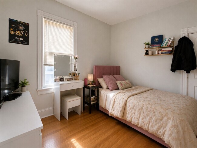 47 Buttonwood St Unit 3
