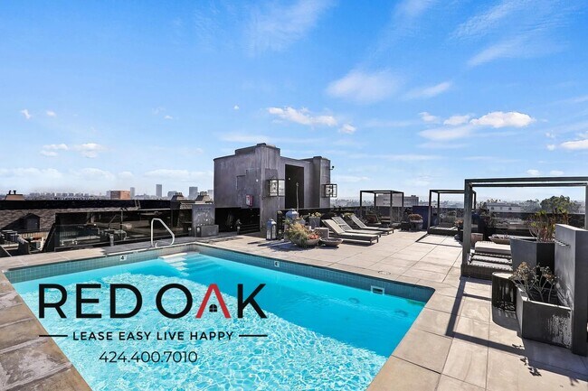 Photo - 8811 Burton Way Unidad 216