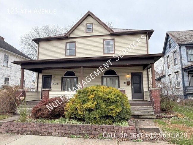 Building Photo - 123 4th Ave