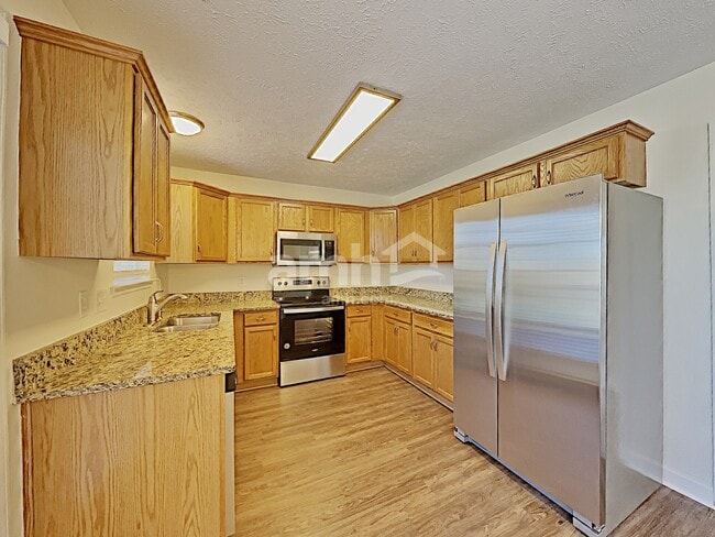 Photo - 3429 White Pine Dr