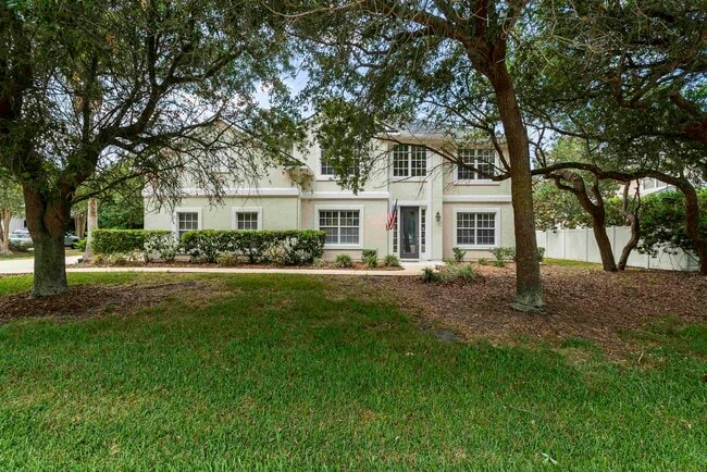 Photo - 206 2nd St