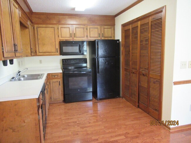 Photo - Tudor Place Subdivision