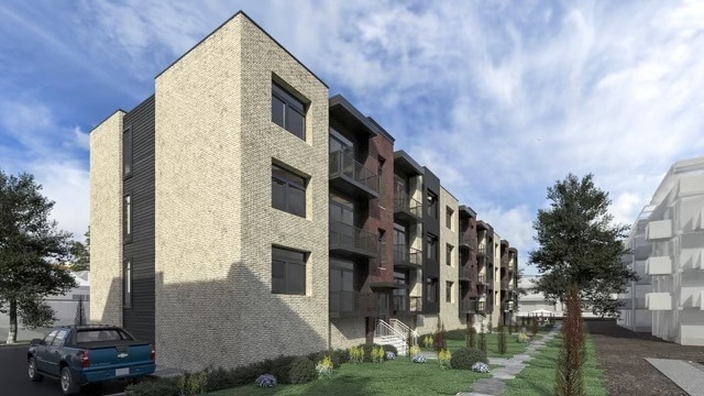 Building Photo - 2030 Greenwood St Unit 301 Rental