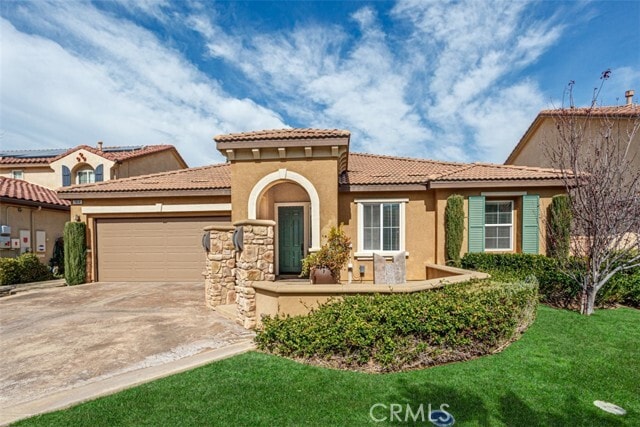 Building Photo - 7650 Summer Day Dr