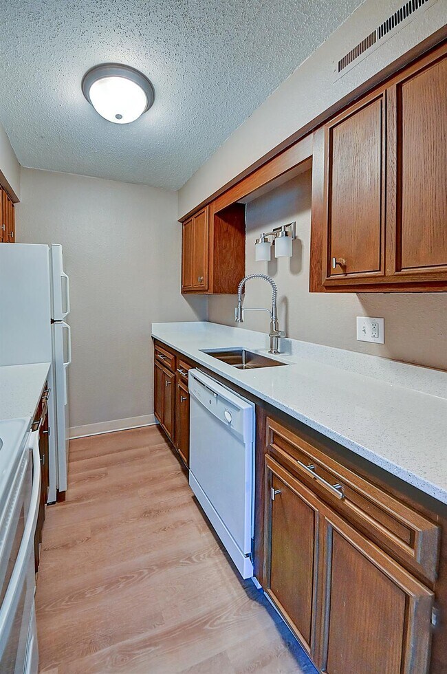 Photo - 1215 Oakland Rd NE Unidad 8