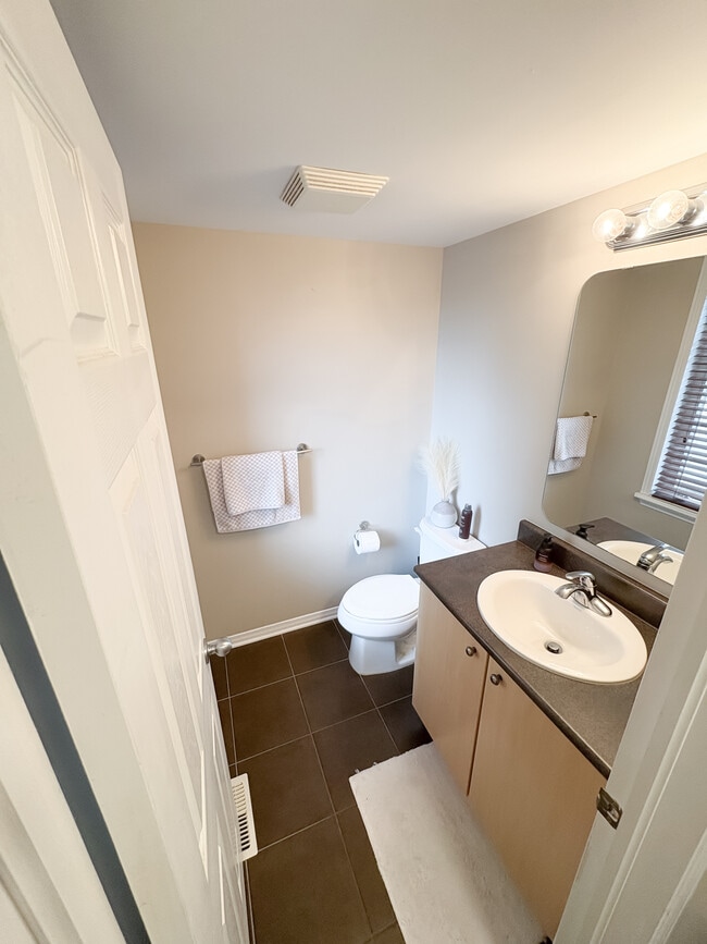 Powder Room - 710 Reardon Pvt Unit 710 Reardon Private