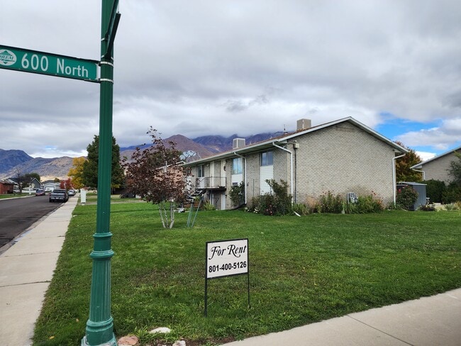 Photo - 624 N 340 E