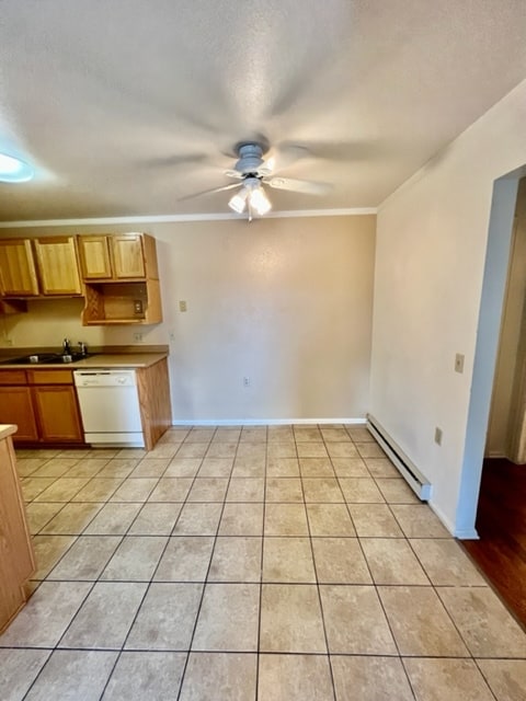 Photo - Sycamore Gardens Apartments