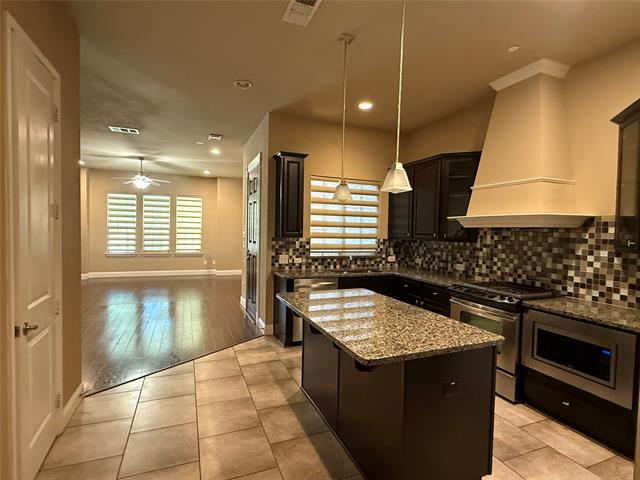 Photo - 8608 Knox St