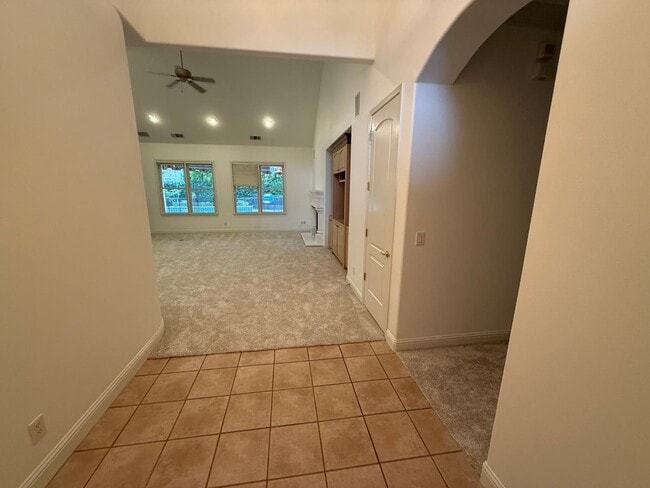 Photo - 10637 N Lochmoor Ln