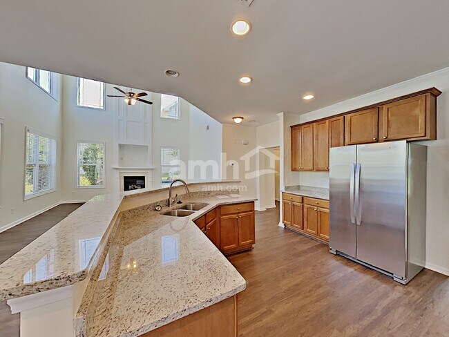Photo - 208 Harmony Lake Dr