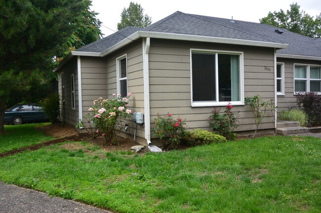 Photo - 3600.3602e.Evergreen Unidad 3600