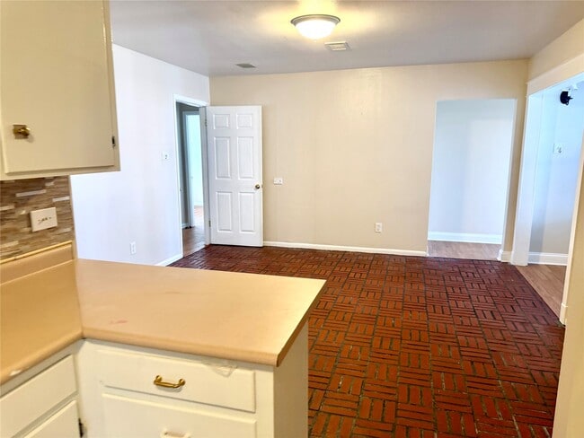 Photo - 4275 Bethel Blvd
