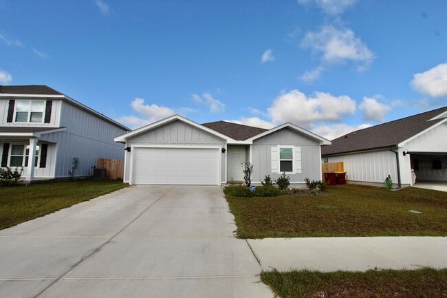 Photo - 334 Flounder St