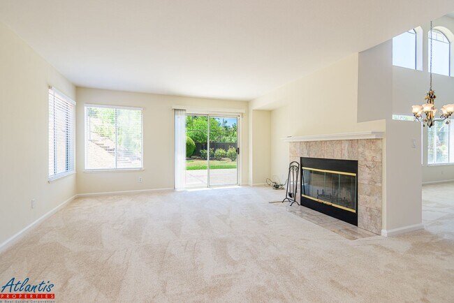 Photo - California Oak Creek Home | Desirable Location