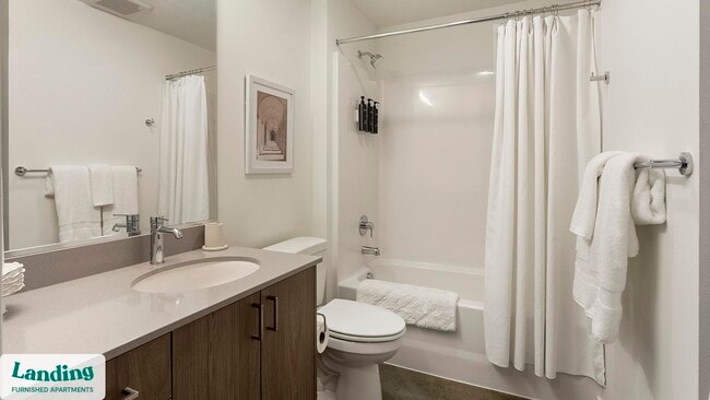 Photo - 2301 E Union St Unidad B208