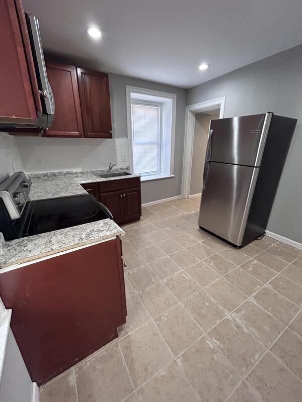 Photo - 1221 Lindley Ave