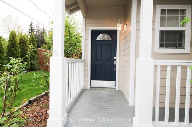 Photo - 4511 137th St SE