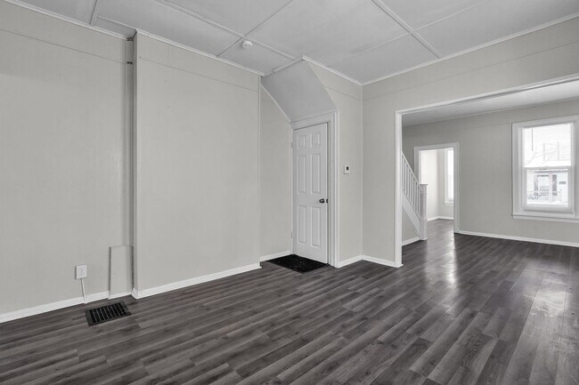 Photo - 1576-1578-1578 Arlington Ave Unit 1576