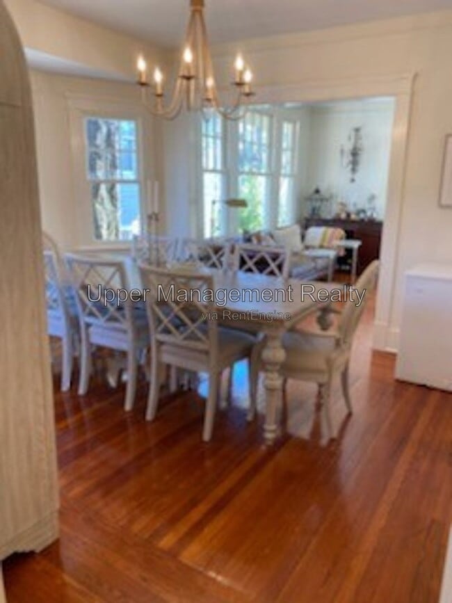 Photo - 2808 Calhoun St